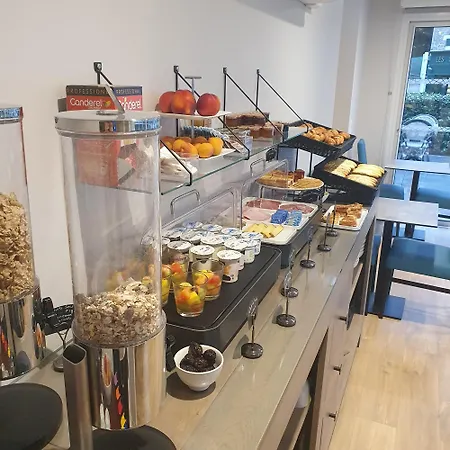 Logis La Closerie Hotel