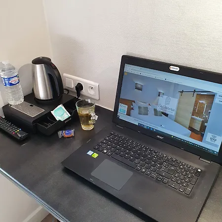 Hotel Logis La Closerie