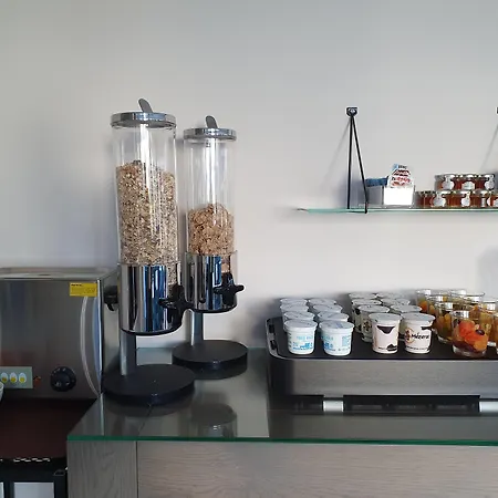 Отель Logis La Closerie 4*