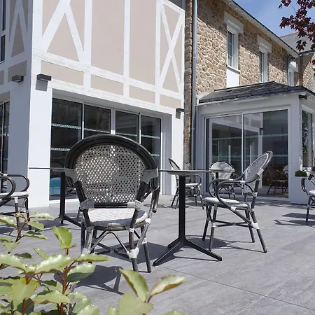 Logis La Closerie Отель 4*