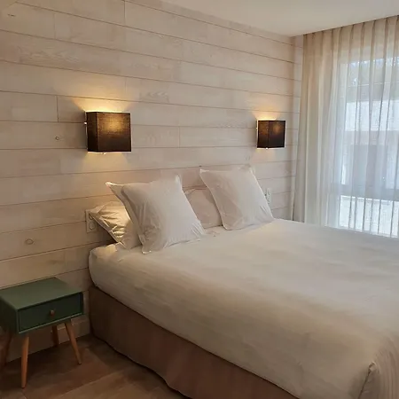 Отель Logis La Closerie Ла-Боль-Эскублак