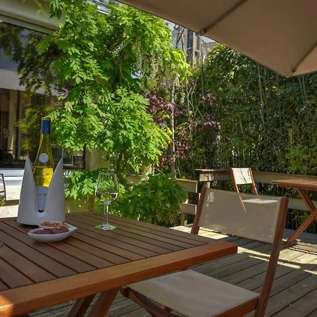 Logis La Closerie 酒店 4*