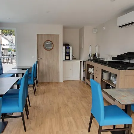 Отель Logis La Closerie