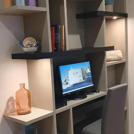 Отель Logis La Closerie Ла-Боль-Эскублак