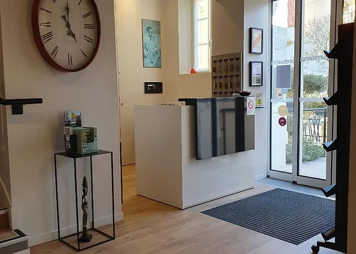 Logis La Closerie 호텔