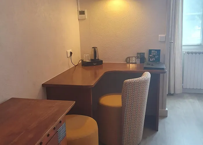 Logis La Closerie Hotel 4*