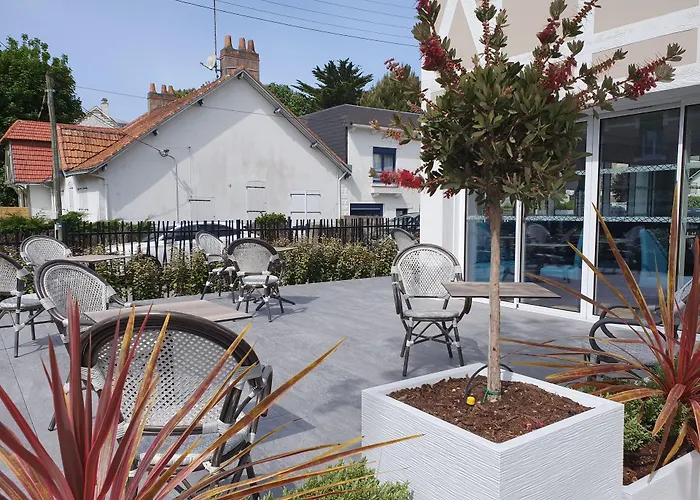 Logis La Closerie 호텔 4*