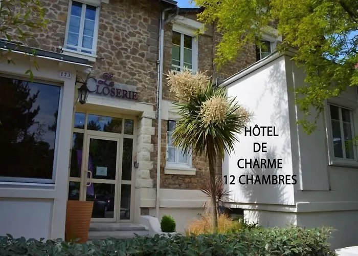 Hotel Logis La Closerie 4*